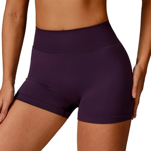 Short de yoga sans couture taille haute violet foncé avec effet gainant et galbant