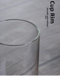 Detail shot of the smooth rounded rim on high-transparency glass tea cup