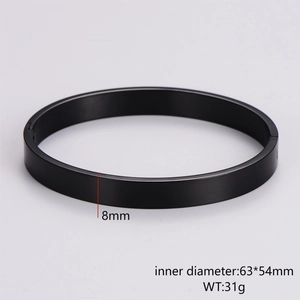Macro detail of black matte oval bracelet showing 8mm width and internal diameter
