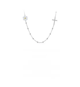 Detailed close-up of s925 silver beaded choker with daisy and sparkling cross charms