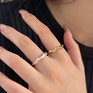 Minimalist 925 sterling silver twisted rope rings in gold and silver finishes