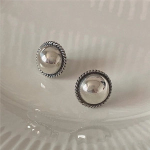 Minimalist 925 sterling silver vintage round stud earrings with twisted rope texture edges
