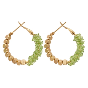 Créoles géométriques en cristal vert et perles dorées aux couleurs acidulées pour femme
