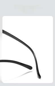 Détail des branches incurvées antidérapantes pour lunettes anti-lumière bleue