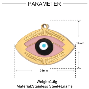 Detail view of 19mm enamel evil eye heart pendant with precise dimensions and weights