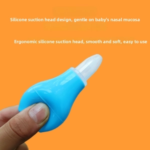 Manueller Baby-Nasensauger in Blau mit Silikonspitze zur sicheren Nasenreinigung