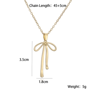 Detailed dimensions of the gold-plated bow necklace pendant with precise measurements