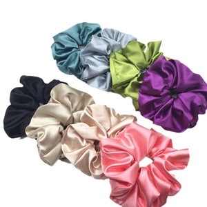 8er-Set hochwertige Satin-Haargummis in verschiedenen eleganten Farben für Damen