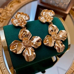 Orecchini Pendenti A Fiore In Oro Vintage Lega Metallica Lusso Stile Retrò Per Donne Con Perno In Argento Sterling 925