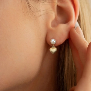 S925 sterling silver heart earrings with white freshwater pearl for women