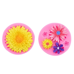 Set di stampi in silicone rosa con girasoli e margherite per decorazioni fai-da-te e sapone