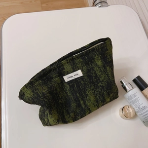Retro green and black jacquard canvas cosmetic bag with zipper and logo label