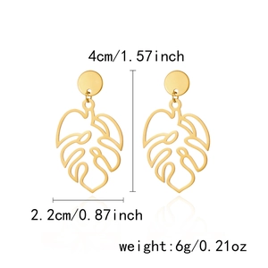 Detailed specs of hollow monstera leaf earrings in gold finish showing dimensions