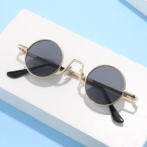 Retro Round Sunglasses Metal Frame UV400 Protection Vintage Hippie Punk Style Fashion Eyewear For Men Women