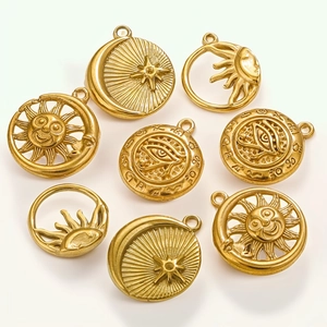 Vintage Stainless Steel Necklace Sun Moon Star Eye Of Horus Pendant 18K Gold Plated Round Charm Jewelry For Women