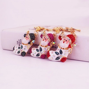 Christmas Santa Claus In Sock Keychain Zinc Alloy Rhinestone Enamel Bag Pendant Festive Holiday Gift For Women