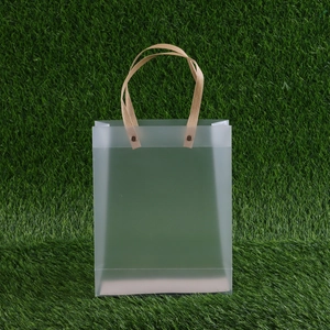 Frosted Translucent Tote Bag PVC PP Waterproof Portable Metal Rivets Reinforced Handles Wedding Party Favor Gift Packaging