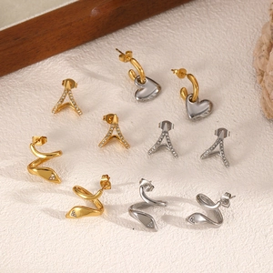 Chic irregular titanium steel stud earrings set with rhinestones in gold and silver