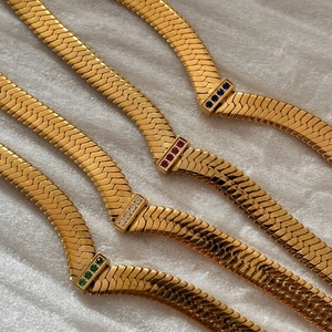 Retro 18k gold plated stainless steel flat blade chain necklace with cubic zirconia