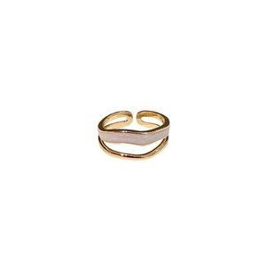 Elegant adjustable double-layer wavy gold ring with grey glitter resin inlay for women