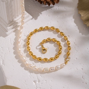 Vintage golden bead and natural freshwater pearl necklace for elegant autumn styling