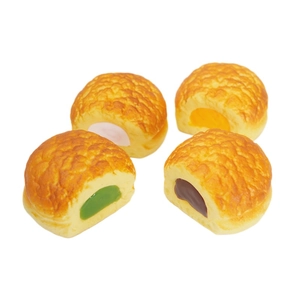 Σετ τεσσάρων ρεαλιστικών PU squishies ψωμιού αργής επαναφοράς με πολύχρωμες γεμίσεις