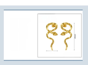 Détails des boucles d'oreilles serpent en acier inoxydable doré 18 carats avec dimensions