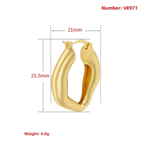 Detailed size specifications for irregular 18K gold plated U-shaped hoop earrings