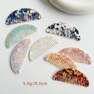 Portable acetate hair comb set with marble texture and crescent shape for women