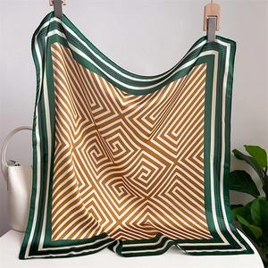 Foulard Carré À Motif Géométrique Bandana De Cou En Satin De Satin Artificielle Pour Femmes Châle De Mode Élégant