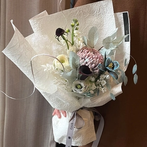 Handcrafted stone texture crinkle paper flower bouquet wrapping in elegant white