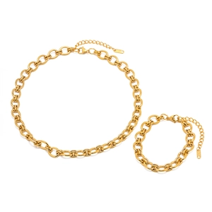 Set di gioielli in acciaio inossidabile placcato oro 18K con collana e bracciale a catena
