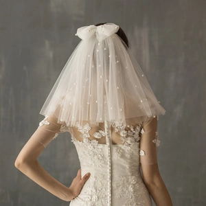 Bridal Veil Short Layered White Tulle Bow Artificial Pearl Lace Edge Wedding Headpiece For Brides Photography Accessory