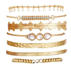 7er Set Vintage Punk Goldarmbänder mit Strasssteinen und geometrischen Mustern