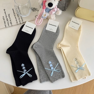 Gekämmte Baumwolle Wadenlange Socken Schleife Herz Stickerei Gerippte Slouchy Strümpfe Für Frauen Mädchen Atmungsaktiv