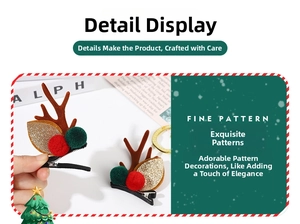 Détail de barrettes bois de renne de Noël avec pompons en peluche et feuilles dorées