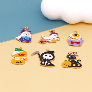 Set of 6 cartoon Halloween alloy charms featuring ghost pumpkin and black cat designs