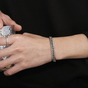 Classic silver skull stainless steel Cuban chain bracelet with OT clasp for men and women