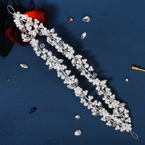 Elegant double-layered bridal headband with pearls, rhinestones and silver floral leaves