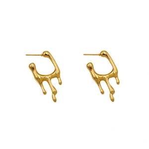 Golden volcanic lava texture earrings in stainless steel with fluid geometric design