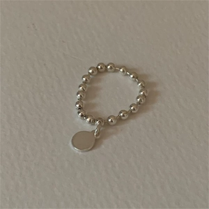 Minimalist 925 sterling silver beaded chain ring featuring a polished round disc charm