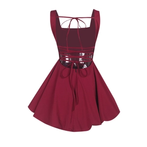 Detail of burgundy sleeveless dress featuring a backless design and adjustable tie-up laces