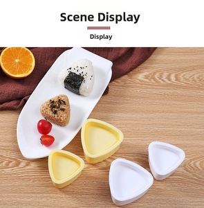 Set di stampi per onigiri giapponesi in plastica alimentare per preparare sushi fai-da-te