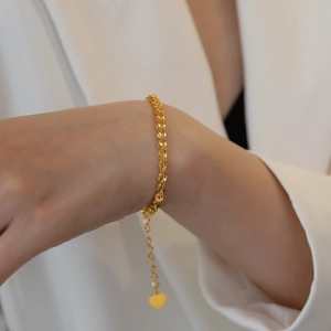 Elegante bracciale vintage a coda di fenice placcato in oro 18K con ciondolo a cuore