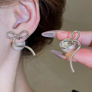 14K gold plated bow earrings with large white pearls in French minimalist style