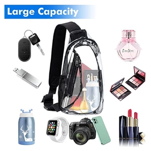 Detailansicht der transparenten PVC-Brusttasche mit großem Stauraum für Zubehör