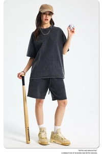 Retro washed charcoal gray cotton t-shirt with a vintage loose fit and premium texture