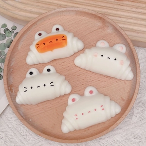 Cat Croissant Squishy Toy TPR Soft Silicone Stress Relief Novelty Sensory Squeeze Toy For Kids Adults