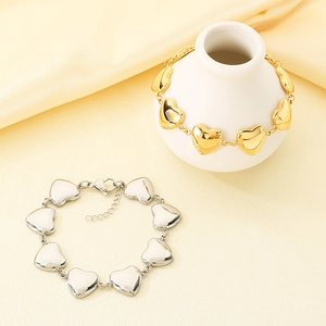 Bracelets à maillons en forme de cœur plaqués or 18 carats et argent pour femmes élégantes