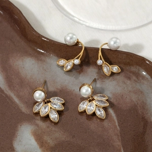Leaf Shape Earrings 304 Stainless Steel With Imitation Artificial Pearl And Marquise Zircon Elegant French Style Jewelry For Women